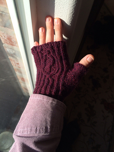 Rosewater mitts